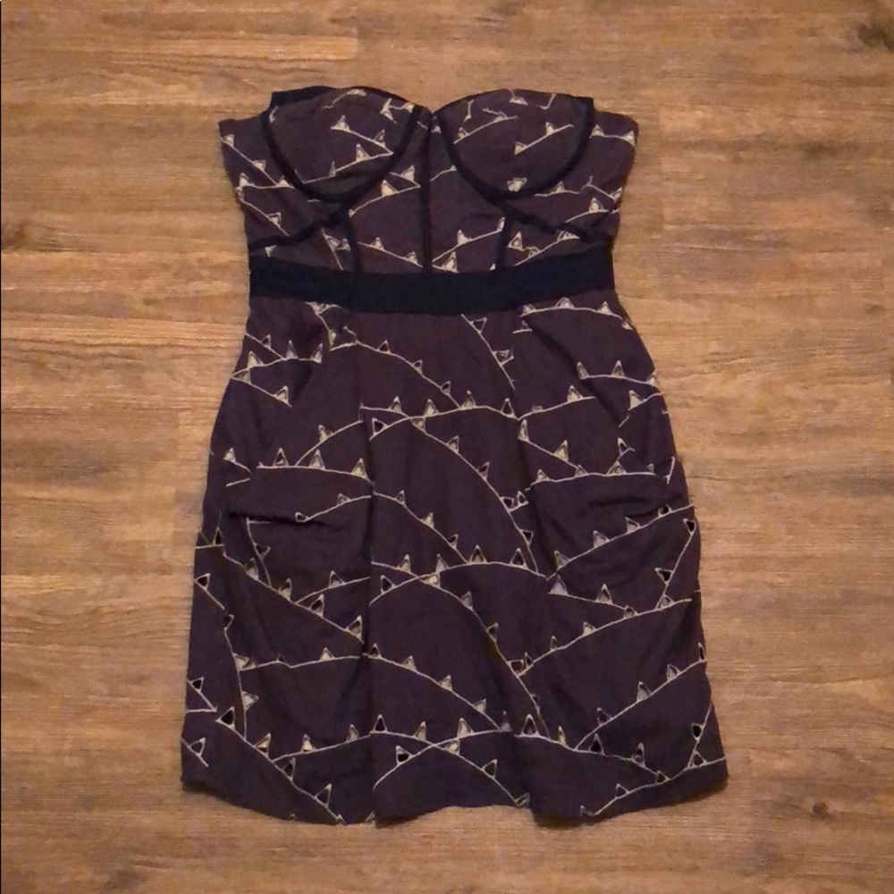 Barely Worn Nordstrom’s Strapless Dress W/ Pcokets